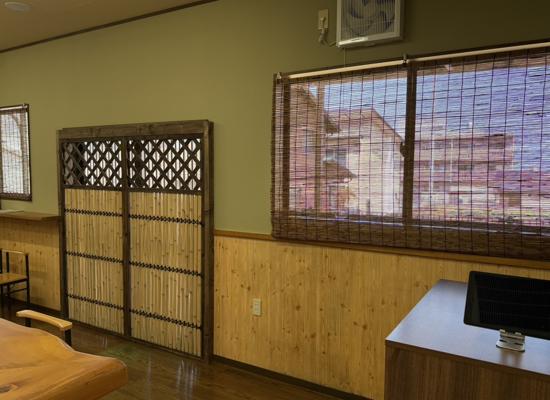 四国中央名代　鰻の三谷